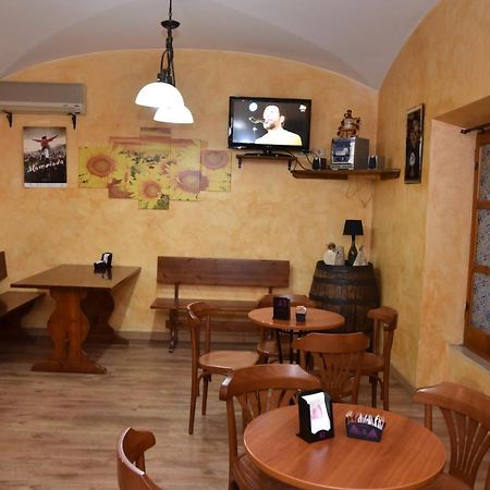 B&B Le Due Isole Нуоро Екстер'єр фото